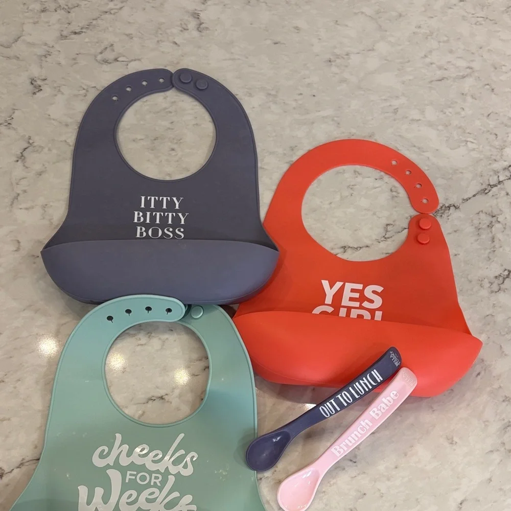 Colorful Silicone Baby Bib Set with Spoons